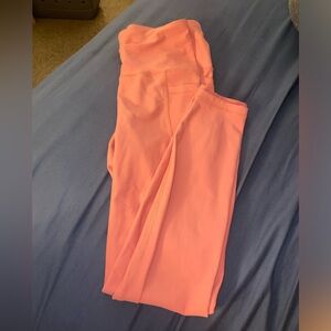 Old Navy Active Full Length Pocket Leggings Size Medium Pink